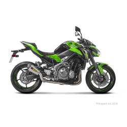 Silencieux AKRAPOVIC Slip-On Kawasaki Z 900 2017-2019 Coupelle Carbone