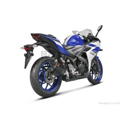 Silencieux AKRAPOVIC Slip-On Yamaha R 3 2015-... Coupelle Carbone