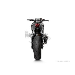 Silencieux AKRAPOVIC Slip-On Triumph STREET TRIPLE 765 S / R / RS 2017-... Coupelle Carbone